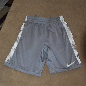 Nike Shorts, youth